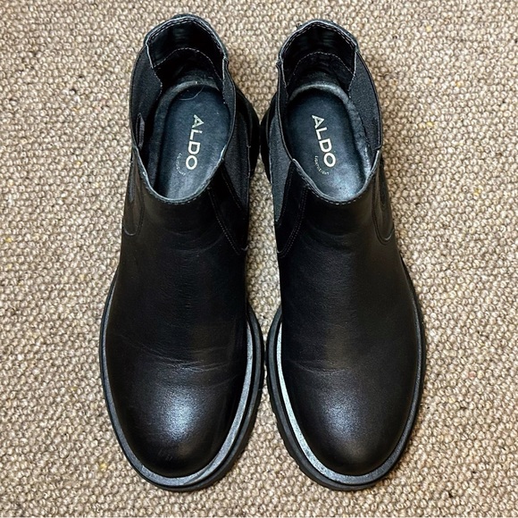 ALDO Stompd - Lug Sole Real Leather Chelsea Boot 9 Like New - Picture 11 of 13